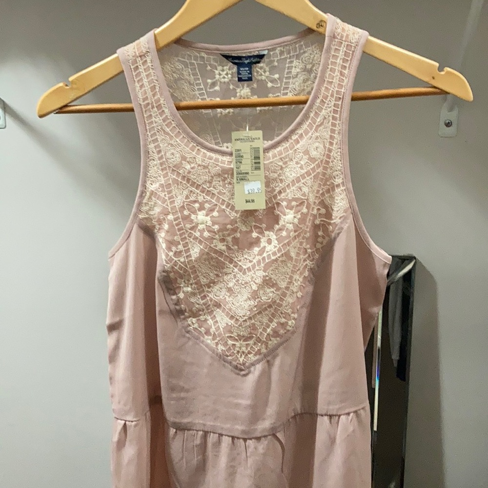 AE Pale Pink Sleeveless Top with Lace Size XS